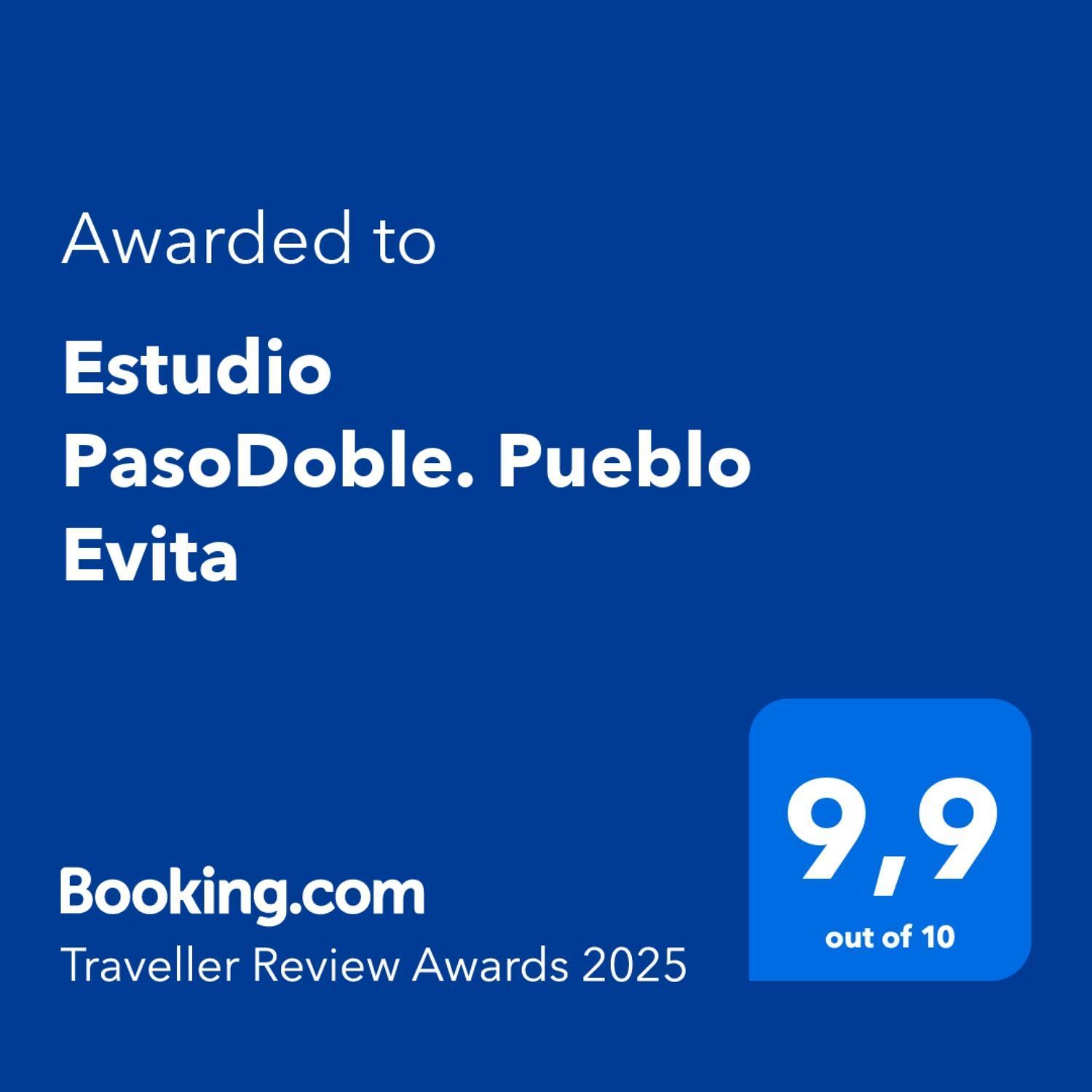 Estudio Pasodoble. Pueblo Evita Бенальмадена Экстерьер фото